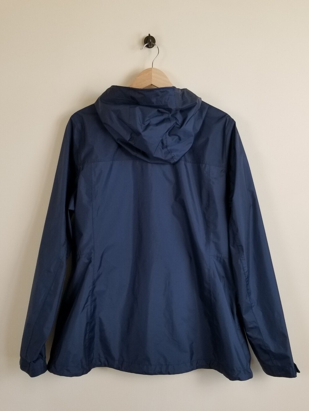 LL Bean Trail Model Rain Jacket Size XL - Picture 6 of 10